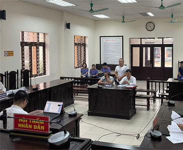 Viện kiểm sát nhân dân thị xã Sơn Tây  phối hợp với TAND  tổ chức phiên...